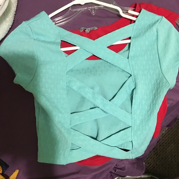 Crop top bundle - Picture 4 of 6